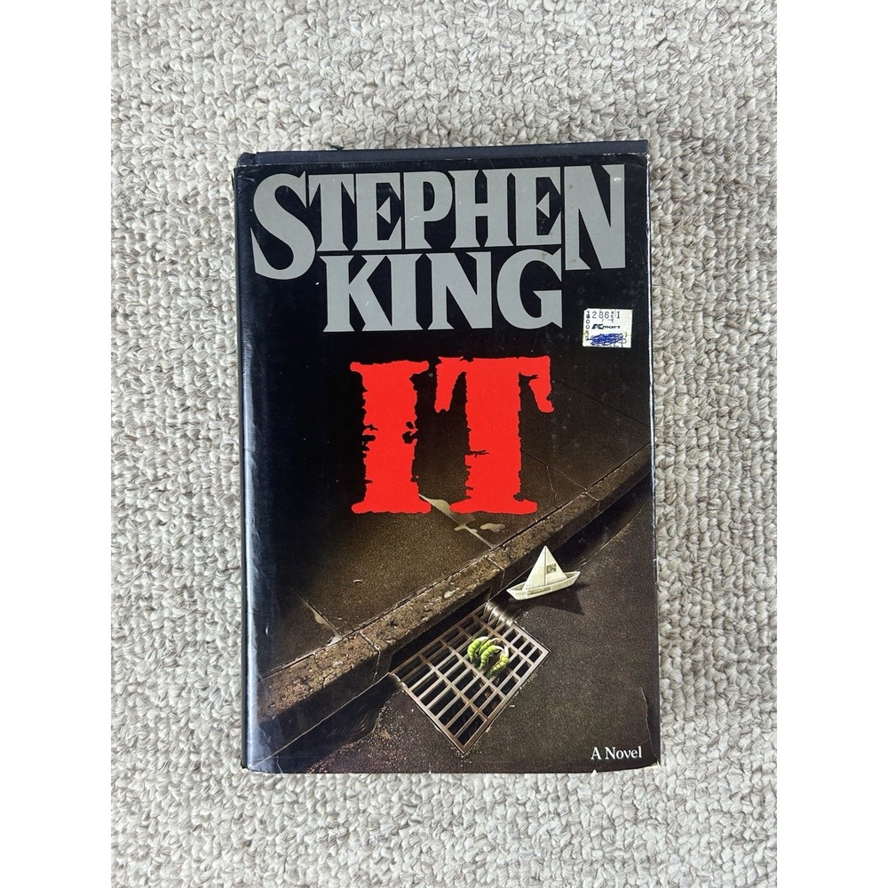 Stephen King IT Hardcover Horror Novel 1986 Vol. 1 6th Print Fiction Dust Cover